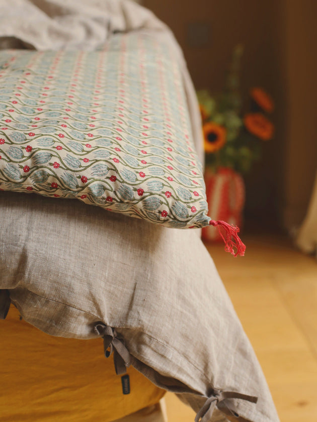 Literie avec des imprimés floraux