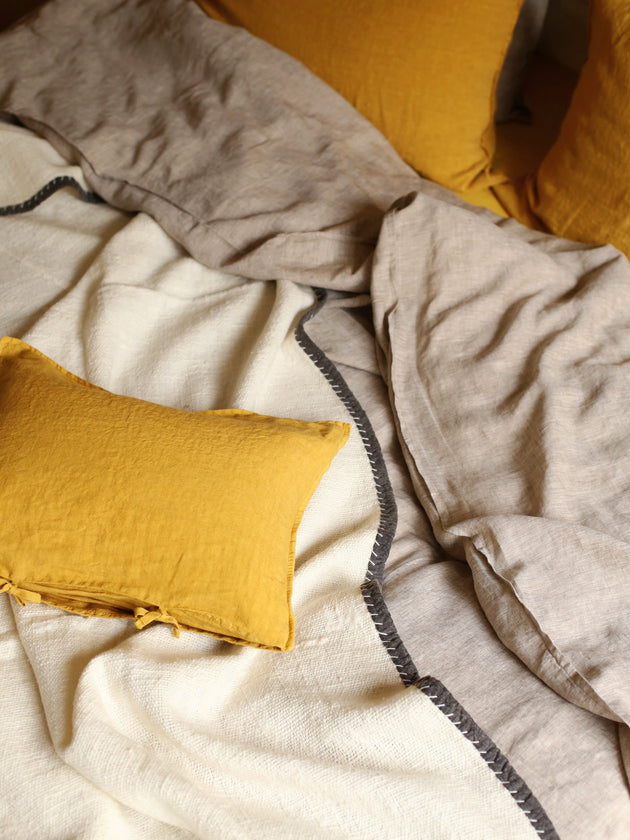 Chambre : linge de lit en khadi de coton 