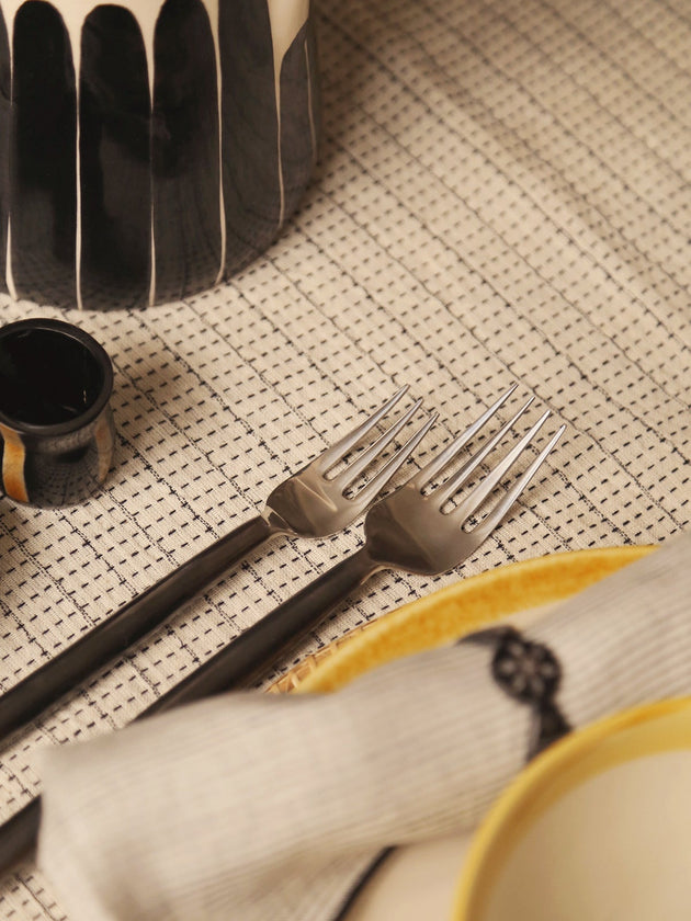 Fourchettes en acier avec manche noir