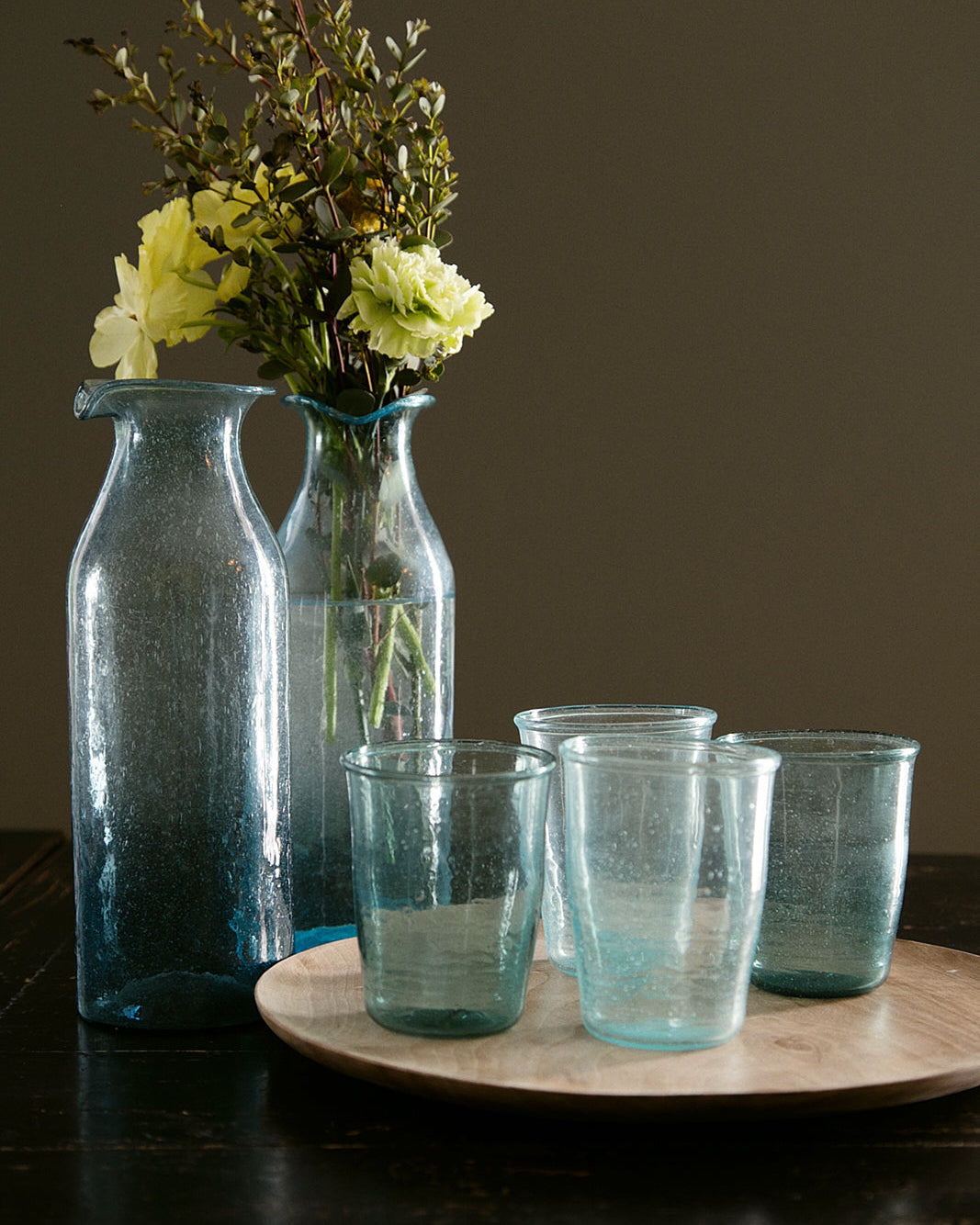Art de la table : lot de 4 verres en verre recyclé, existe en 2 teintes