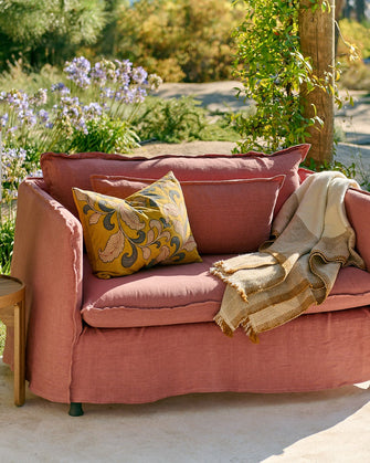 Holi Loveseat 