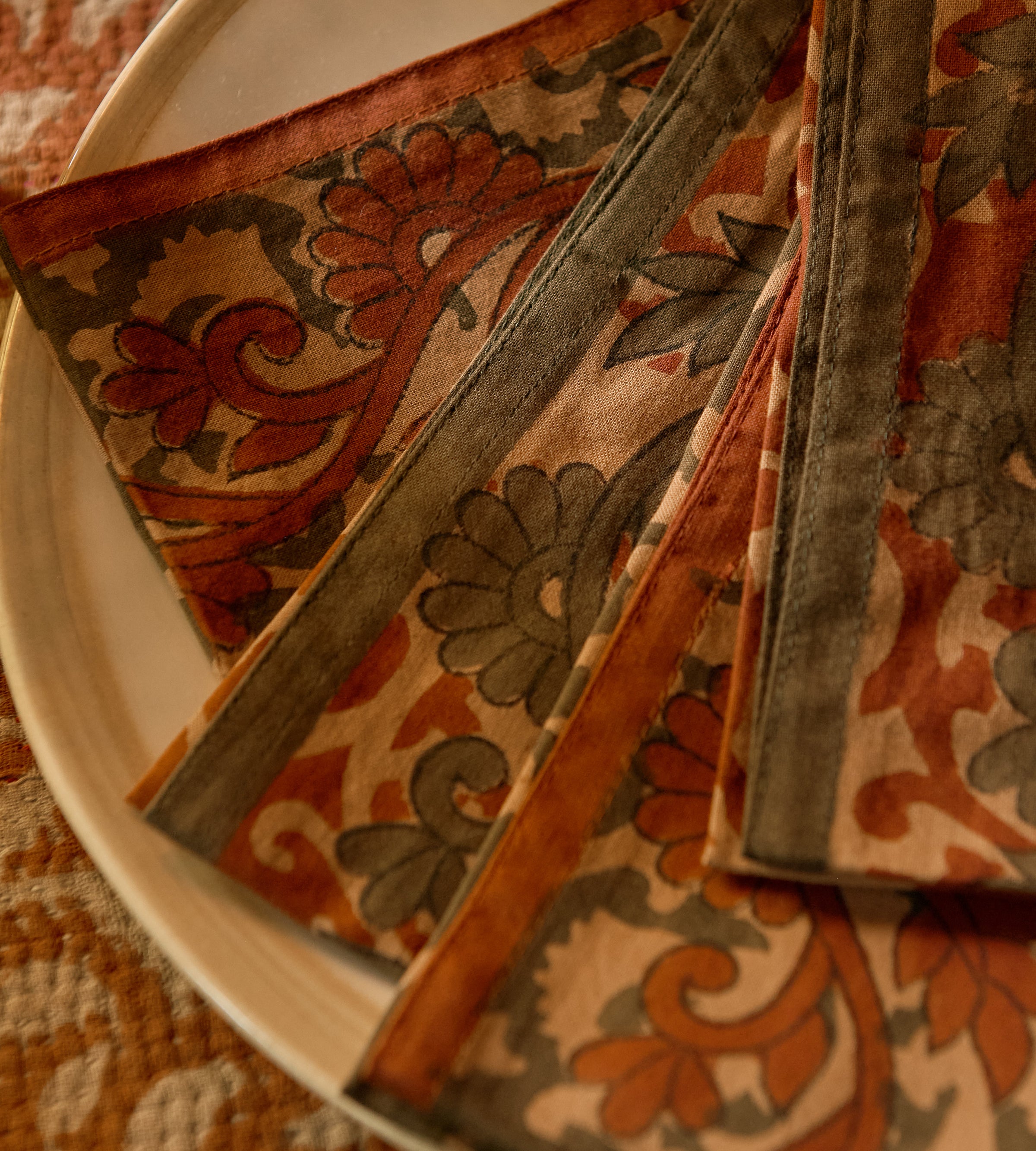 Set of 4 Oris napkins