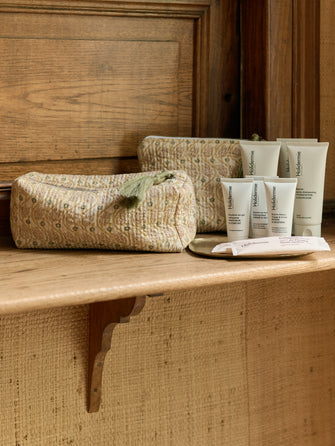 Trousse Badoo X Holidermie