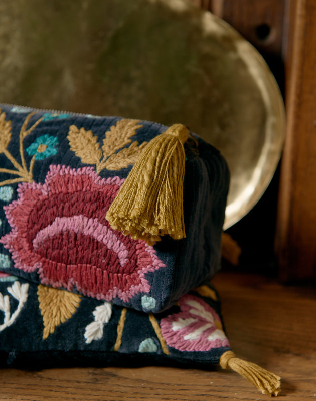 Trousse Badoo Mysore