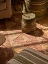 Rug Devi