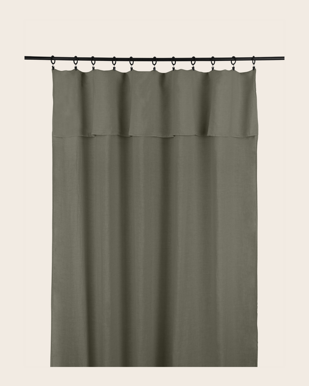 Selena Curtain
