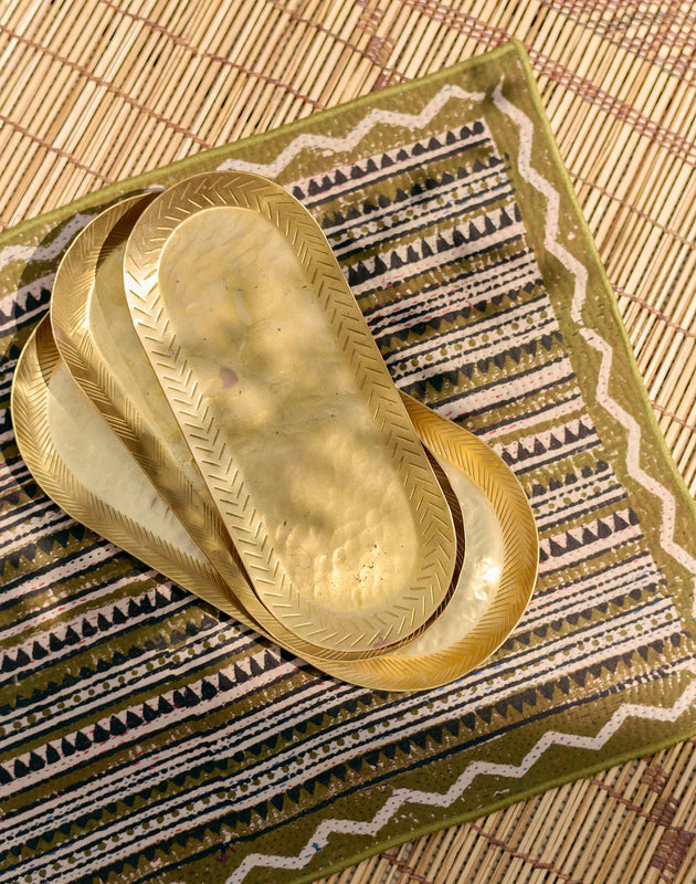 Lot de 3 plateaux Dana dorés en laiton massif réalisés à la main 