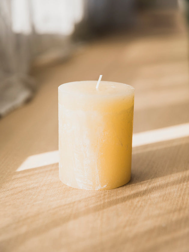 Bougie de hauteur 10cm pour 7h de combustion