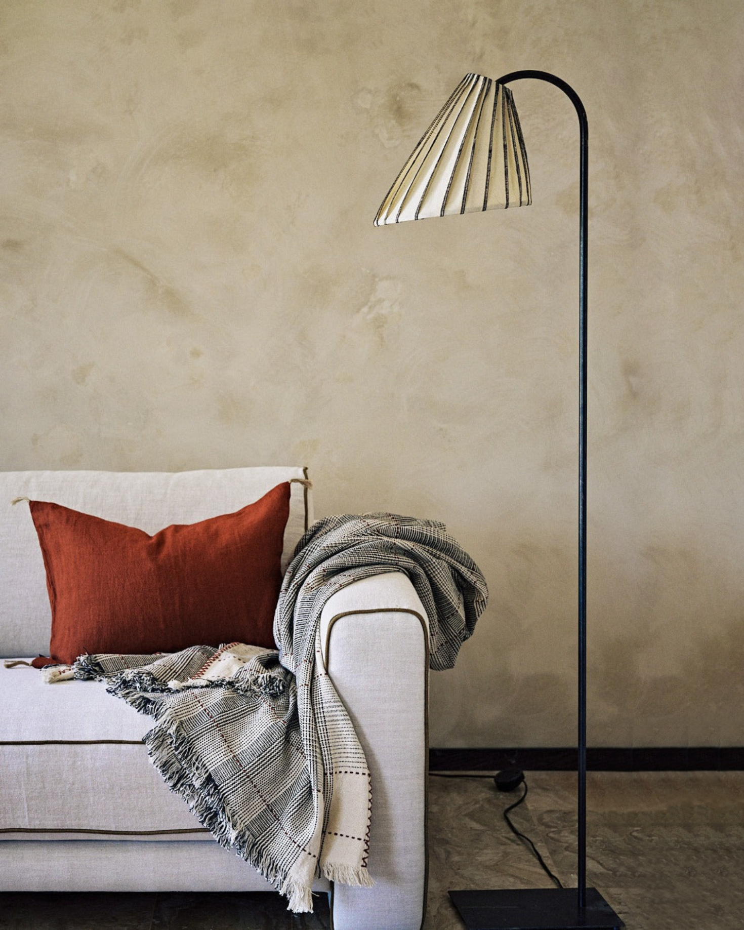 Pied de lampadaire Ella