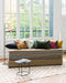 Petite table basse noire en acier brut Ame