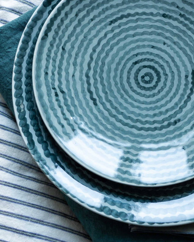 Lot d'assiettes bleue en faïence