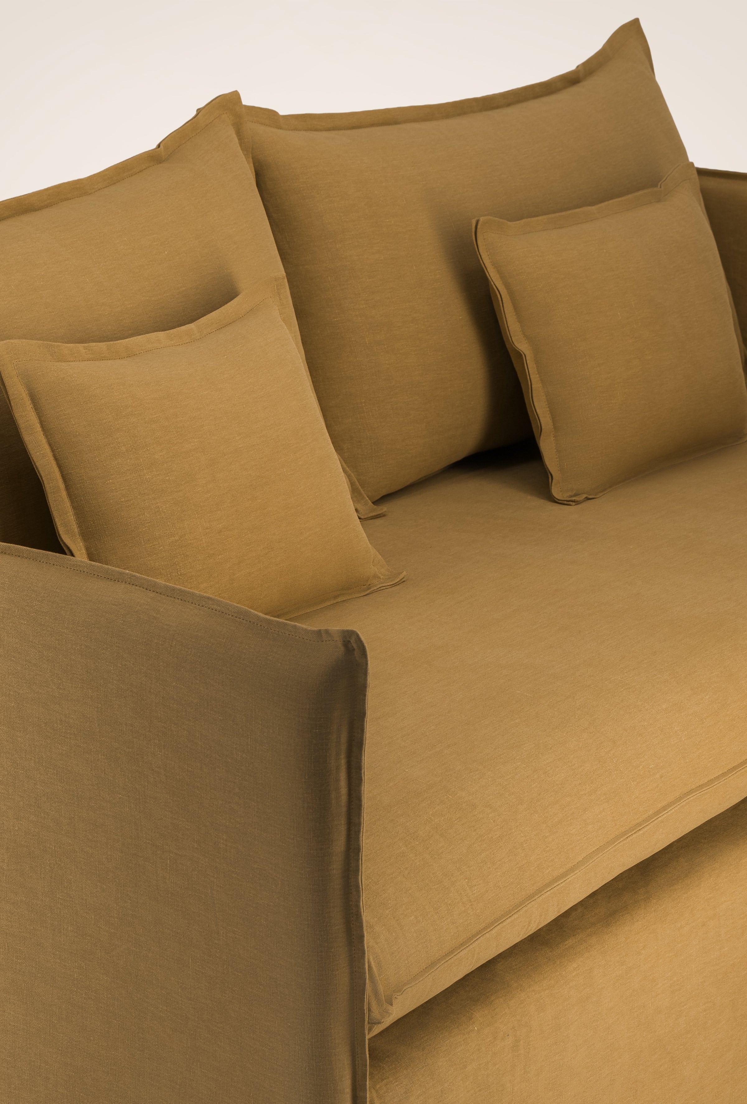 Holi Sofa - Merlin Fabric