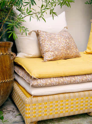 Divan d'extérieur princesse à Paris