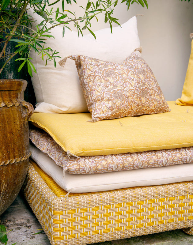 Divan d'extérieur princesse à Paris