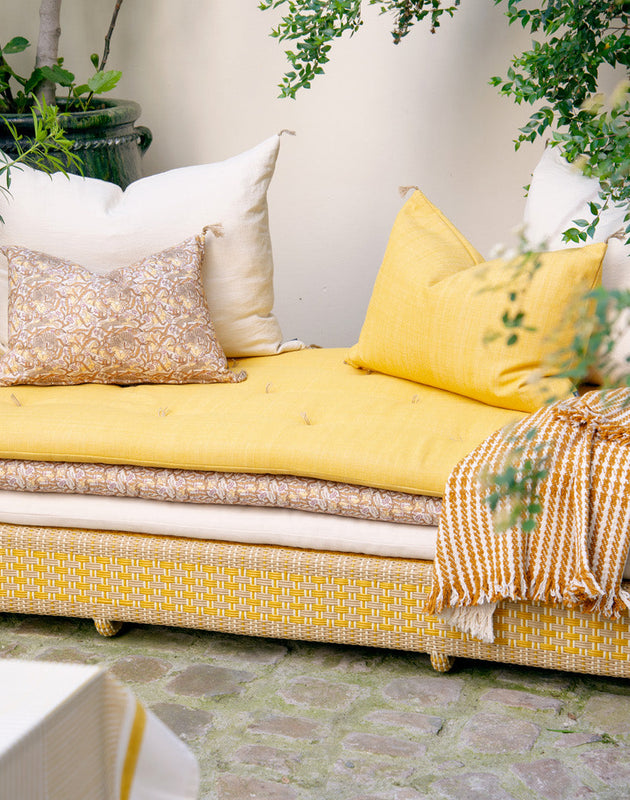 Divan d'extérieur princesse à Paris