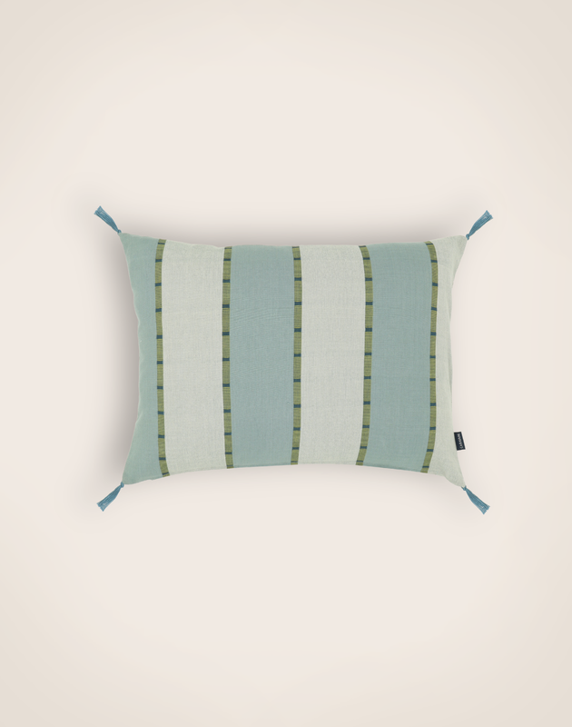 Housse de coussin à rayures Lyson en teinte Glacier 