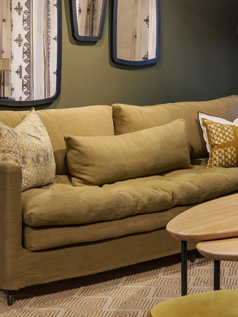 Canapé Adar dans un salon