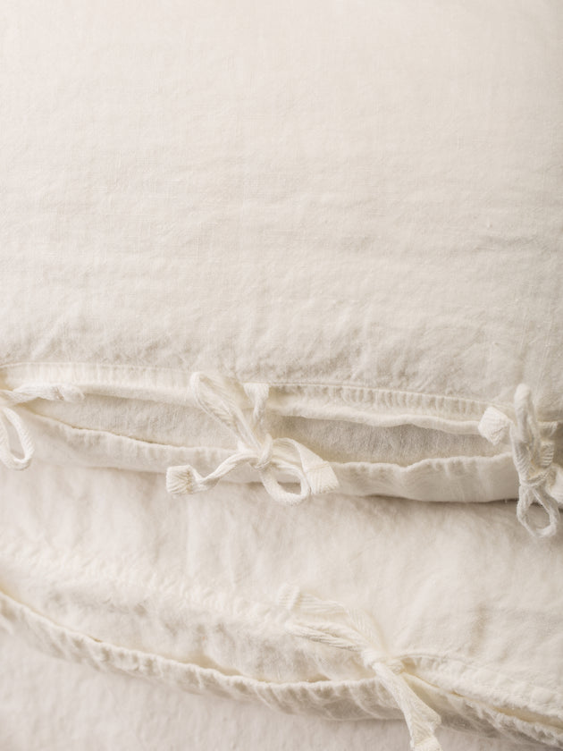 Selena Bedding Set - Off-White