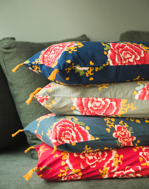 Housse de coussin aux motifs floraux en coton imprimé