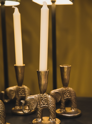 Décoration : bougeoir doré pour chandelle