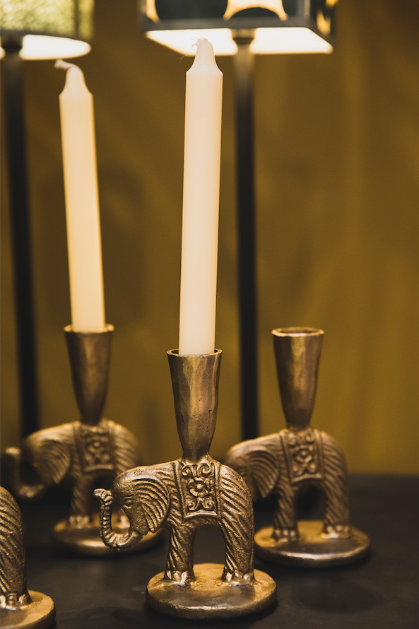 Décoration : bougeoir doré pour chandelle