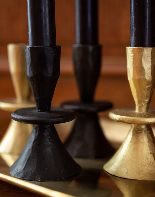 Bougeoir noir ou doré à la forme originale et organique