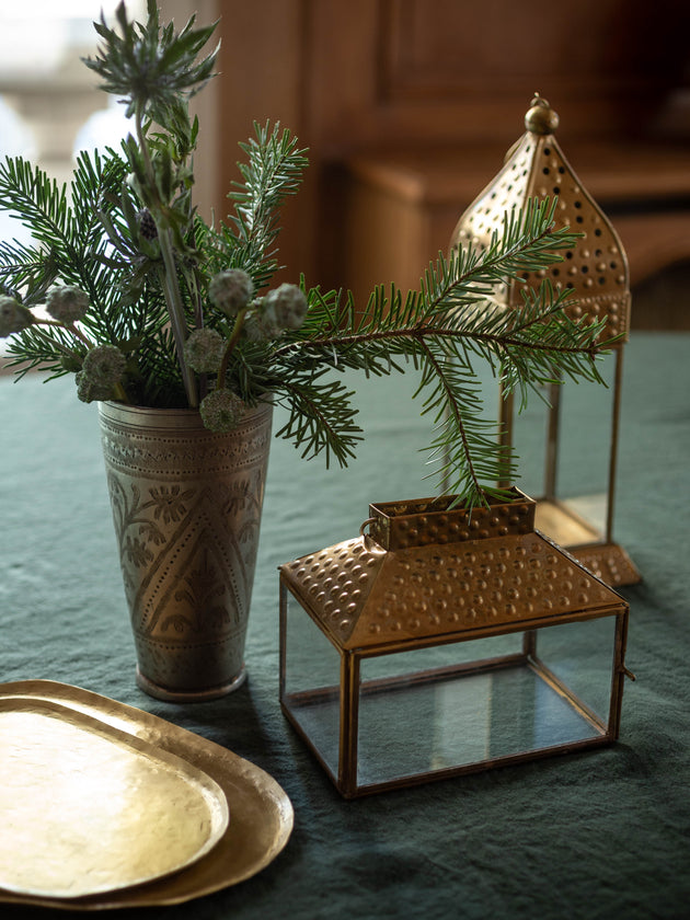 Art de la table : accessoire doré pour une table de fête