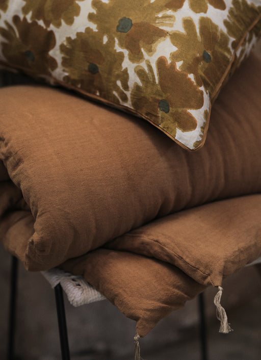 Courtepointe Selena en lin lavé pour bout de lit