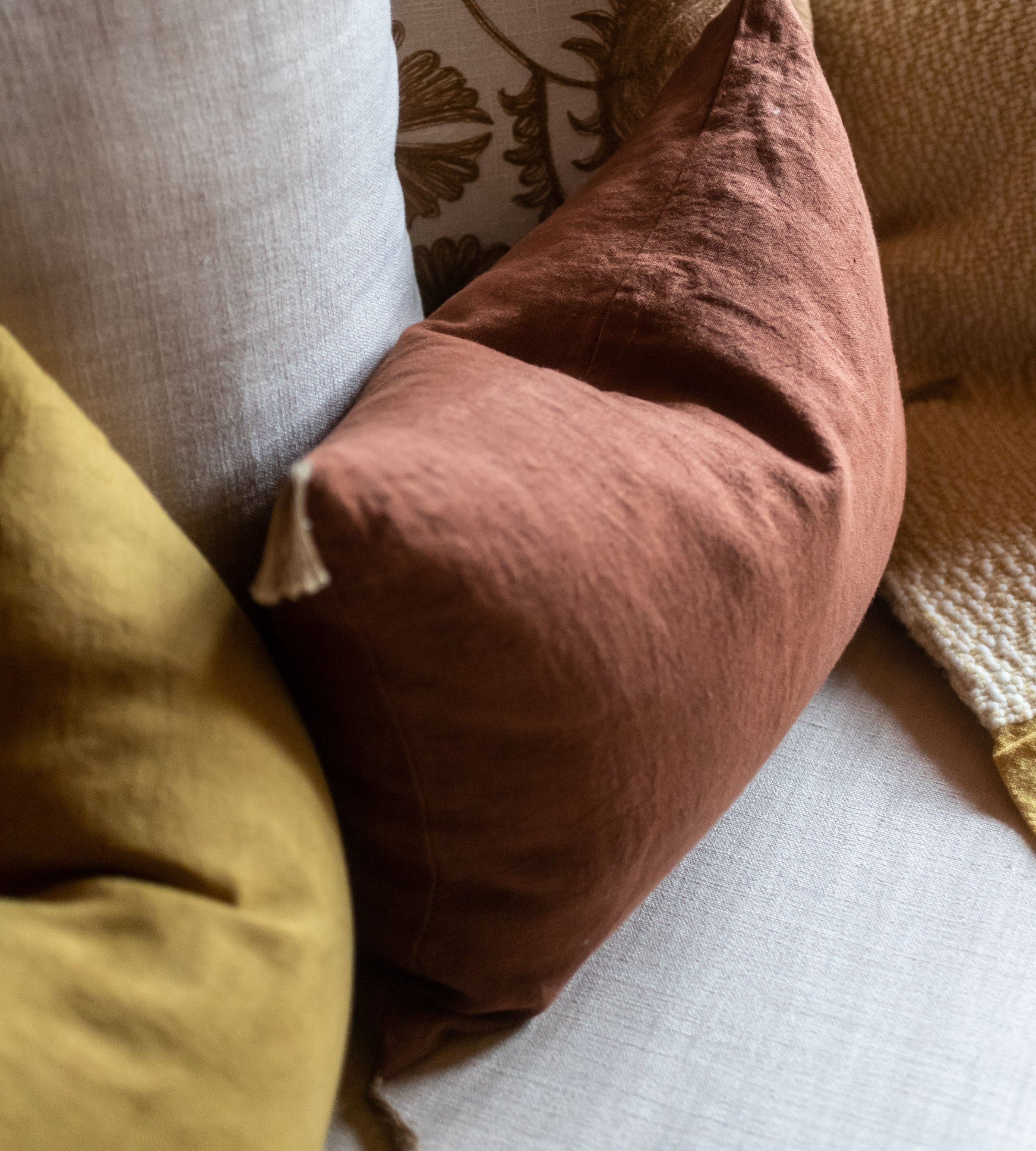 Elegant coussin en lin Luni teinte Biscuit