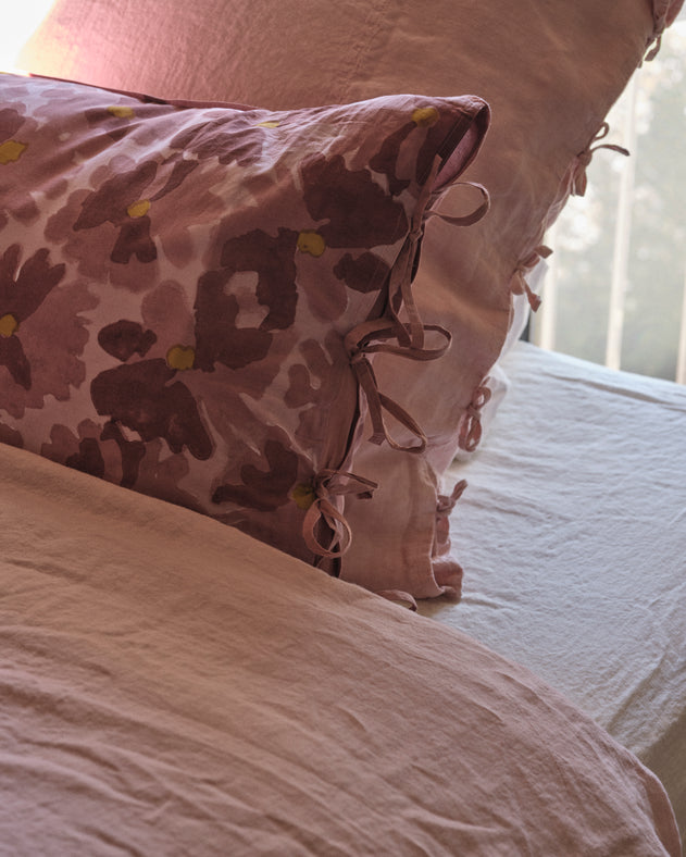 Set of 2 Peonia pillowcases