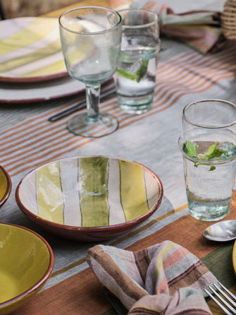 Coupelle en terre cuite à rayures jaunes et vertes