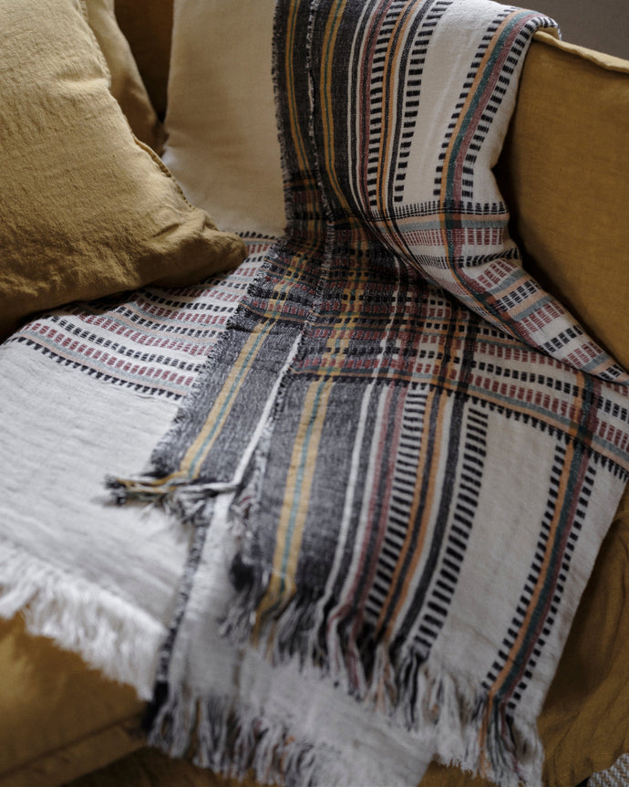 Plaid Banai