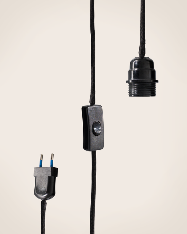 E27 wall light wiring