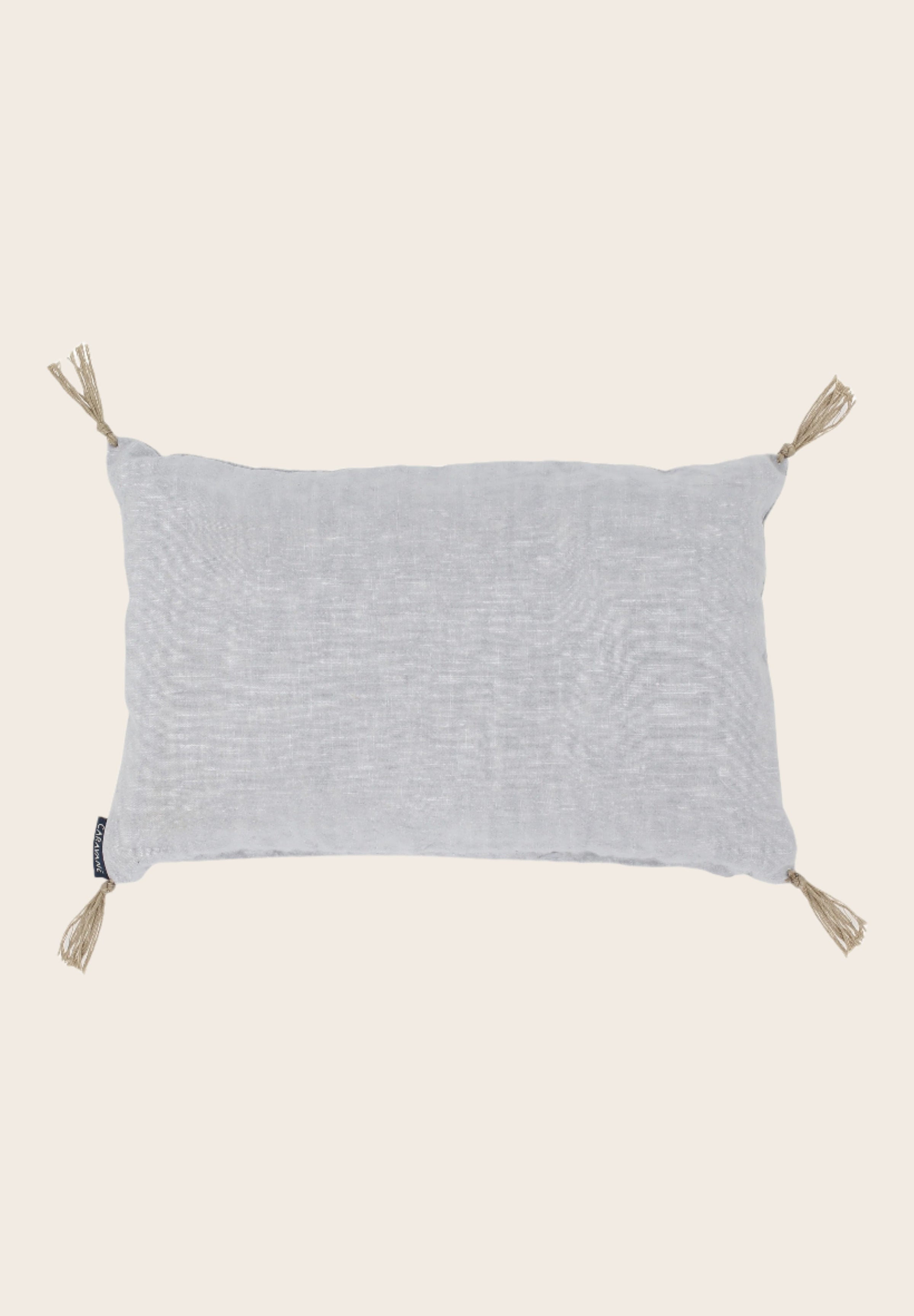 Coussins de nuque en lin lavé remplis de balles d'épeautre avec pompons