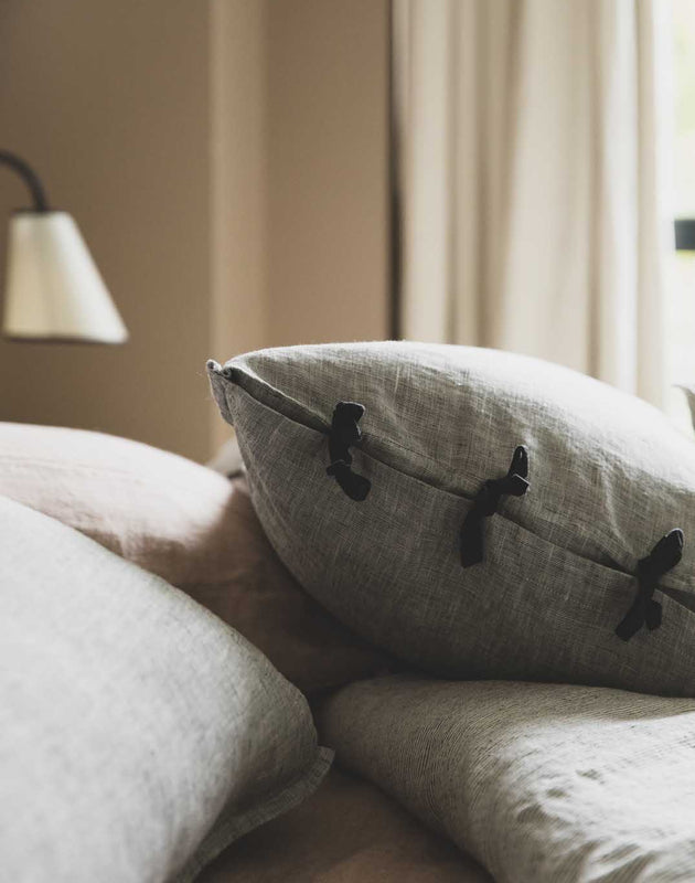 Set de 2 taies d'oreiller élégantes en lin lavé Fil à fil