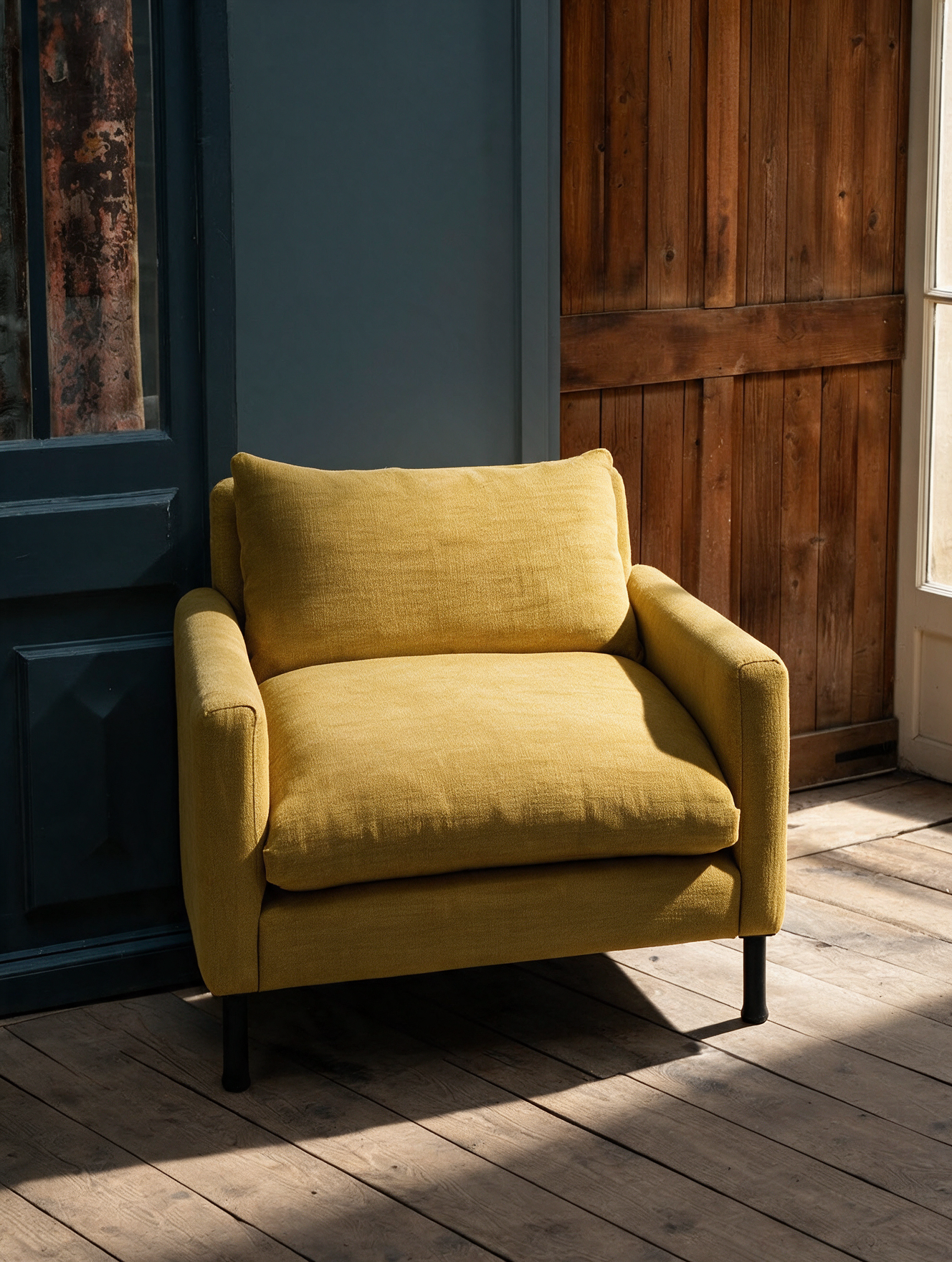 Mira Gareth Armchair Bronze