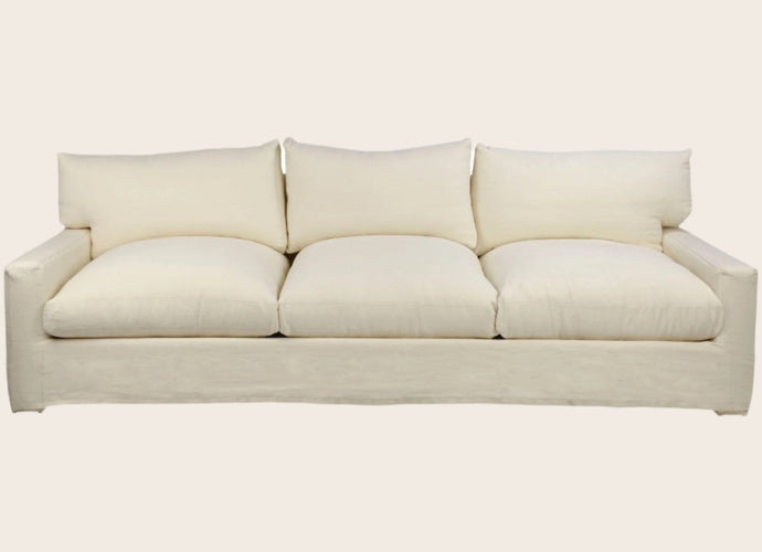 Large canapé blanc pour le salon