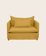 Loveseat Holi