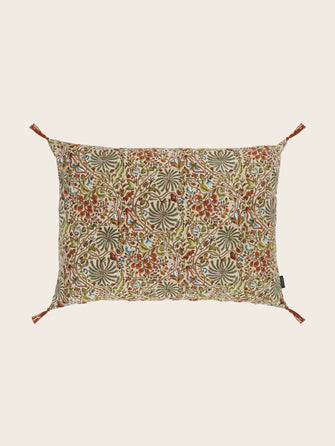 Housse de coussin en coton Papilio ecru imprimée avec quatre pompons aux coins