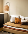 Luminaire : abat-jour en bambou comme une suspension