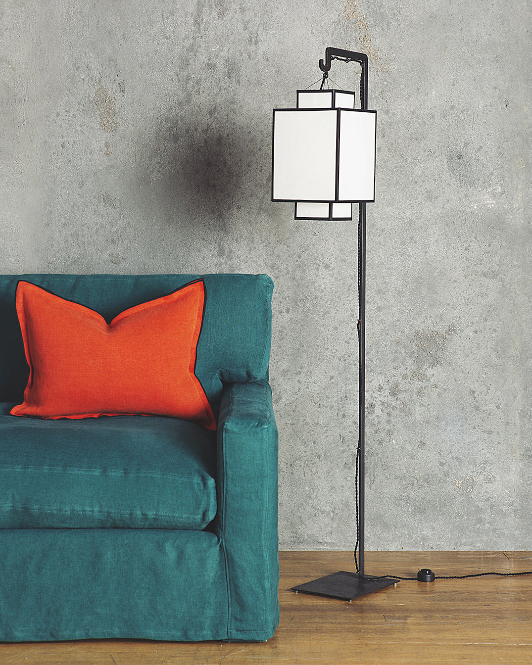 Pied de lampadaire Ion