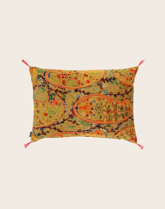 Housse de coussin Inika en velours de coton aux motifs floraux