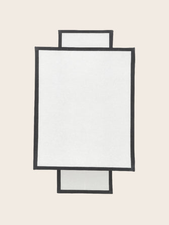 Luminaire : abat-jour blanc avec contour noir façon lampion