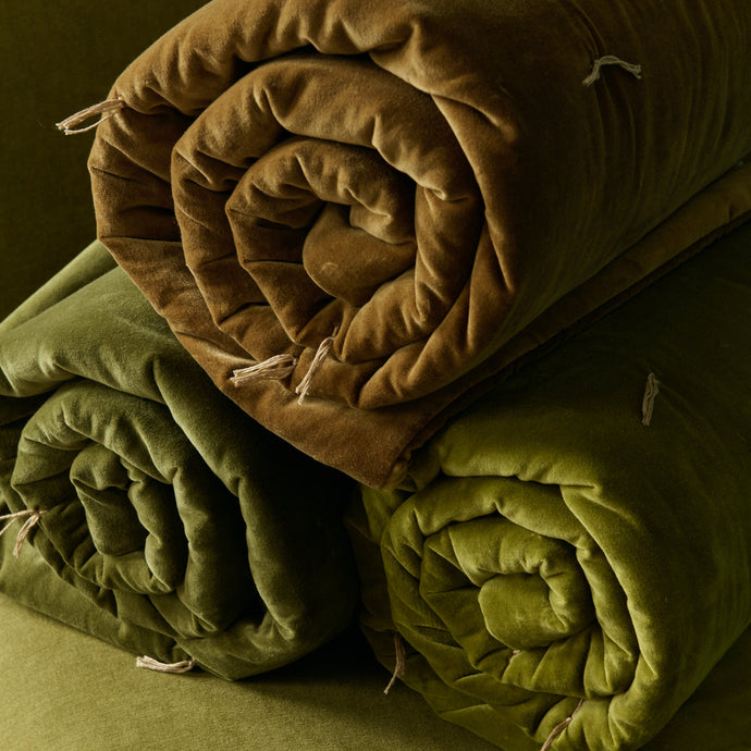 Washed velvet sofa cover