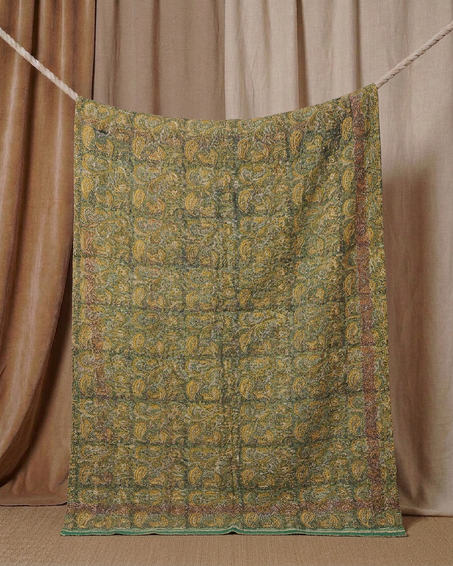 Kantha Paille Handcrafted Piece