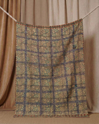 Kantha Prusse Handcrafted Piece