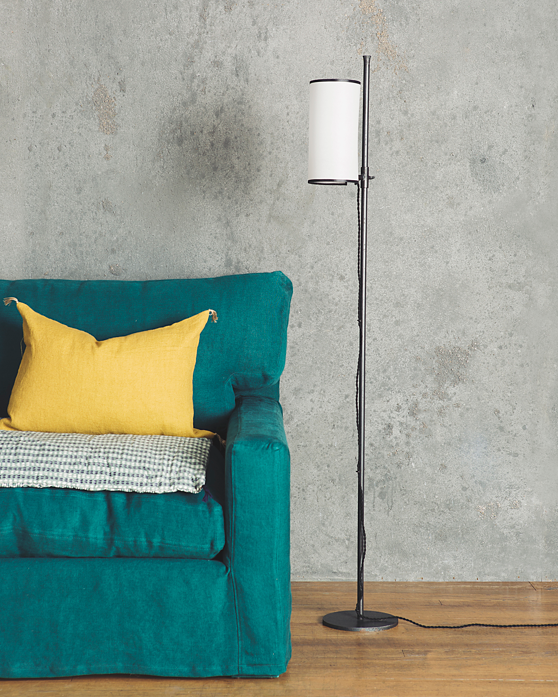 Ko floor lamp