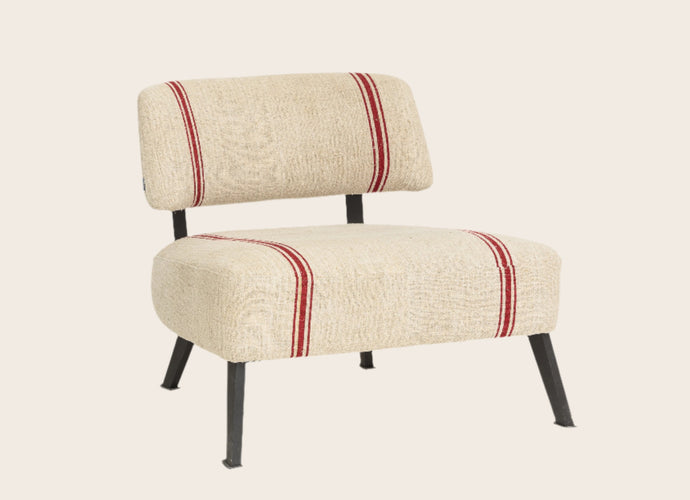 Chauffeuse pour le salon