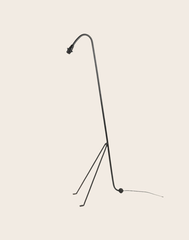 Lix_pieddelampadaire_blanc