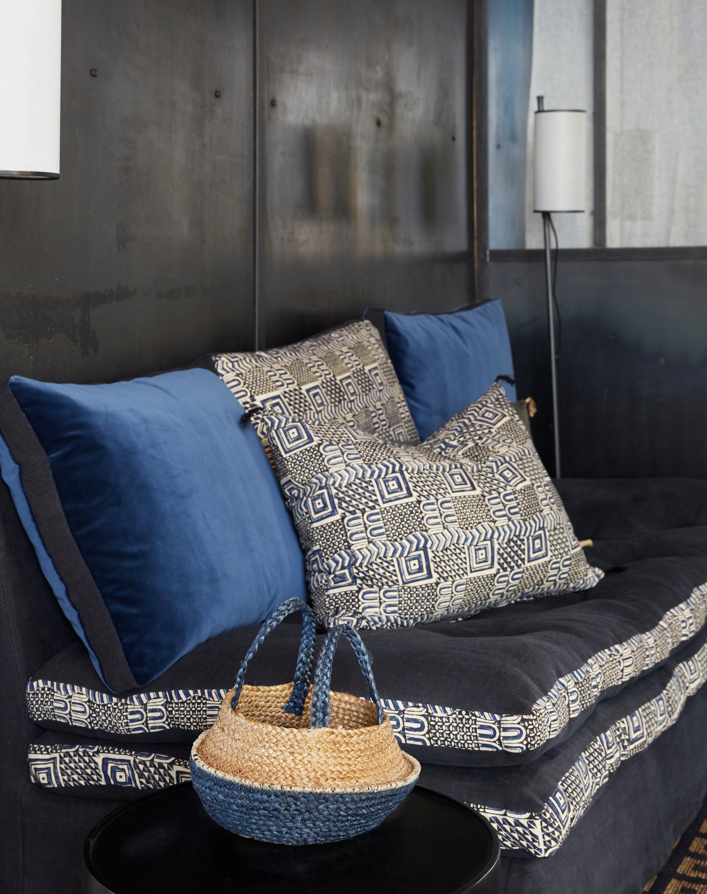 Ko floor lamp
